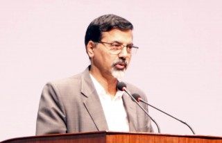 ‘सहकारीको चेक नचल्ने कानुन खारेज गर्छु’: अर्थमन्त्री 