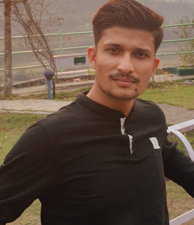 Manish.jpg
