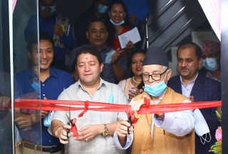 प्रतिस्पर्धात्मक बजारमा ६ वटा सहकारी बैंक आवश्यकः भण्डारी