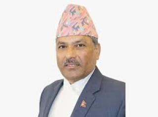 ब्याजदर बाञ्छित सीमाभित्र राख्न राष्ट्र बैंक सधैं चनाखो छः गर्भनर अधिकारी