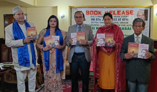 ‘सम्झनामा तारानाथ शर्मा’ पुस्तक सिक्किममा लोकार्पण