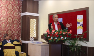 श्रम सहकारीको अवधारणाले मिनी ठेकेदार जन्माउँछ: खतिवडा