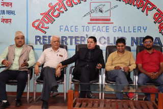 पेट्रोलियम पदार्थको मूल्यवृद्धि सरकारकाे अकर्मण्यता, मुल्य नघटाए आन्दोलन