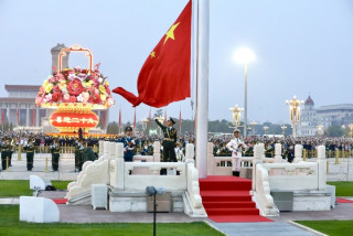चीनकाे ७३औं राष्ट्रिय दिवस सन्दर्भ : किन गरिदैछ जर्मन पर्खाल जस्तै चीनको पर्खाल भत्किने कुरा ?