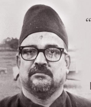 विदेशी सामानले भरिएका पसल खुल्दैछन्, आयस्ता नभएका तर त्यस्ता सामान प्राप्तिका लागि मन डढेका दु:खी मानिस पाईलापाईलामा भेटिन्छन्.... 🚛🛳️ : प्राज्ञ नयराज पन्त