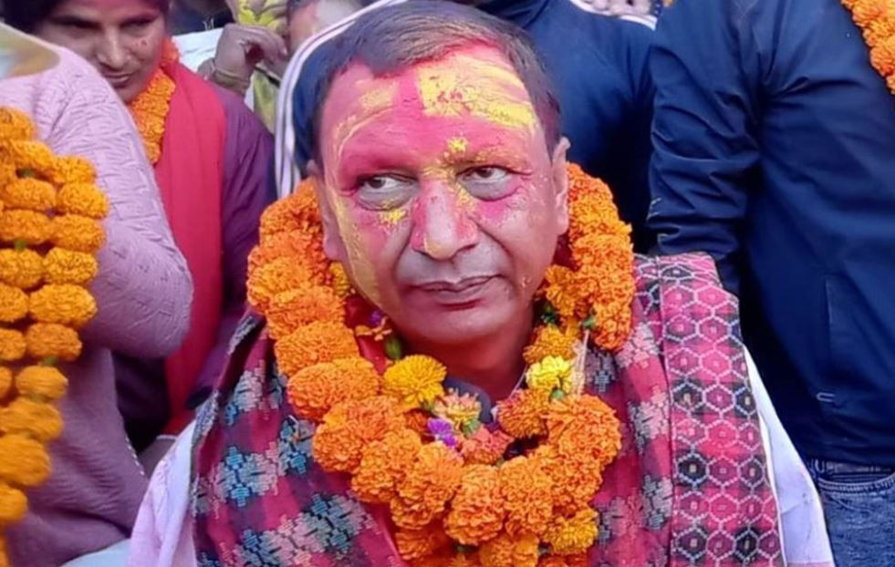 saroj.jpg