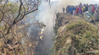 यती एयरलाइन्सको जहाज पोखरामा दुर्घटना 