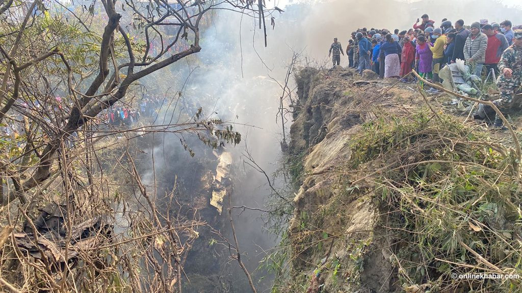यती एयरलाइन्सको जहाज पोखरामा दुर्घटना 
