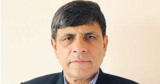 घनश्याम भुसाल आफैले चलाइएको गाडी ठोक्किदा घाइते 