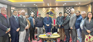 सहकारीमा बचतको सीमा २५ लाख नतोक्न प्रधानमन्त्रीलाई सहकारीकर्मीको ज्ञापन