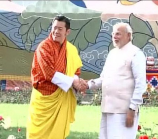 भूटानसँगको सम्वन्धमा किन सन्देह गर्दैछ भारत ?