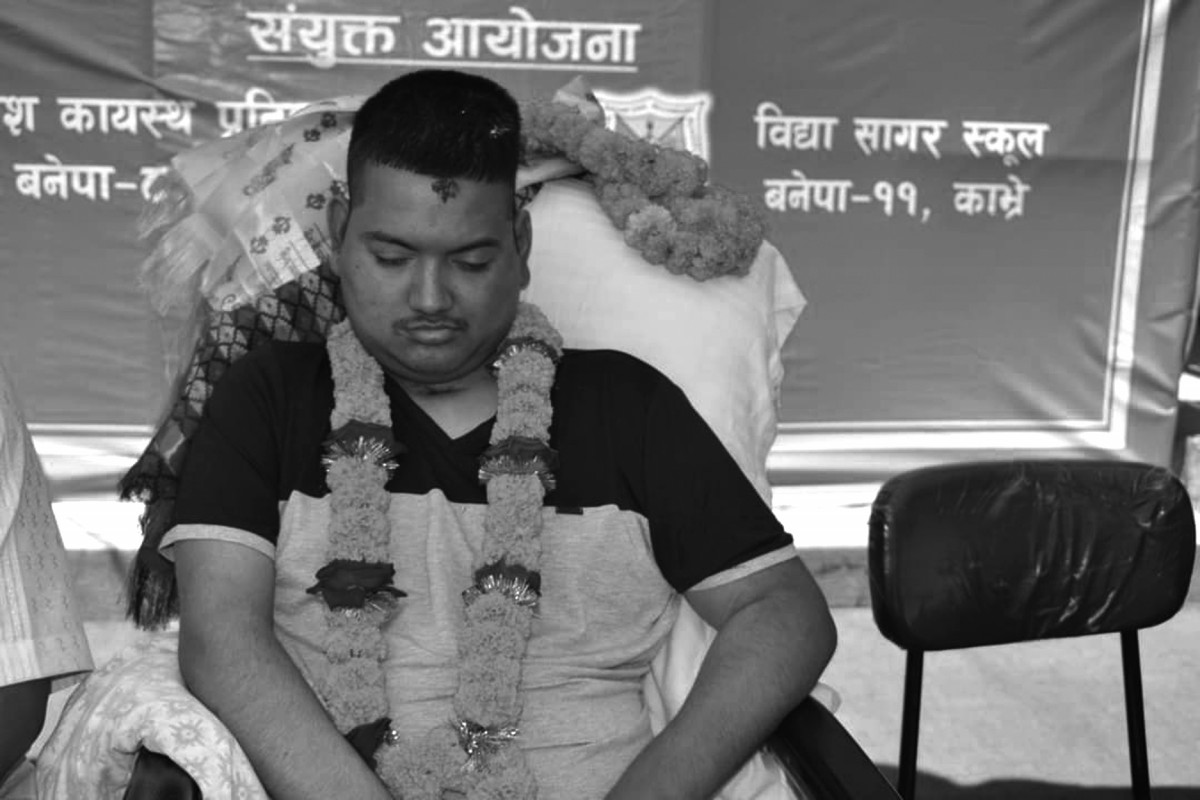 'जिउँदा शहीद'  मुकेश कायस्थकाे ३२ बर्षकाे उमेरमा निधन