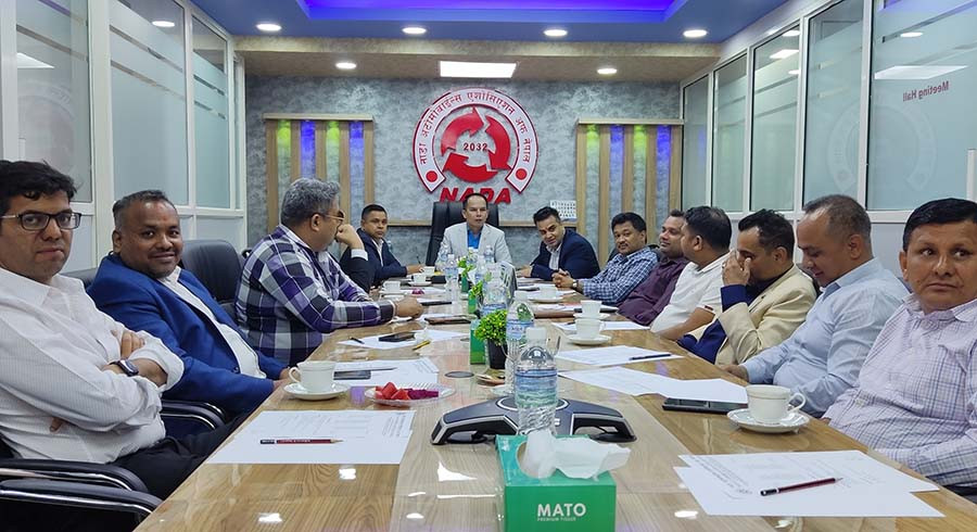 बिजुली गाडीमा कर बढाउने निर्णयको नाडाद्धारा विरोध