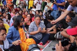 दुइ महिना भित्र आन्तरिक तयारी पूरा गरेर सहकारी पिडितलाई सरकारले  रकम फिर्ता गराउने मन्त्री चौधरीको भनाइ
