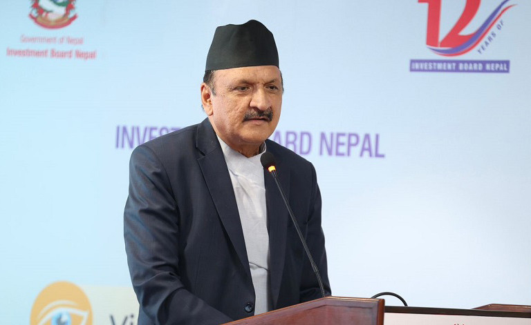 ‘छिट्टै लगानी शिखर सम्मेलन गर्छाैं’ : अर्थमन्त्री