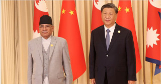 नेपालका प्र.म. प्रचण्ड र चीनका राष्ट्रपति शी जिनपिङ्गका बीच भेटबार्ता