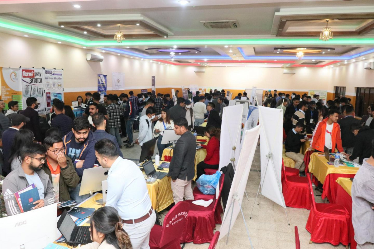   काठमाडौंमा स्टार्टअप एण्ड आईडिया फेस्ट हुँदै,  यस्ता छन् मुख्य आकर्षण