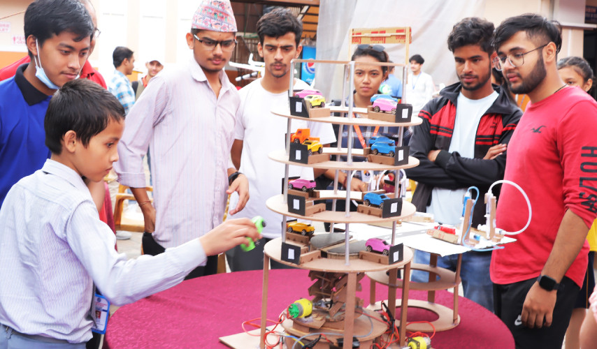 स्टार्टअप एण्ड आईडिया फेस्ट सम्पन्न, उत्साहजनक सहभागिता