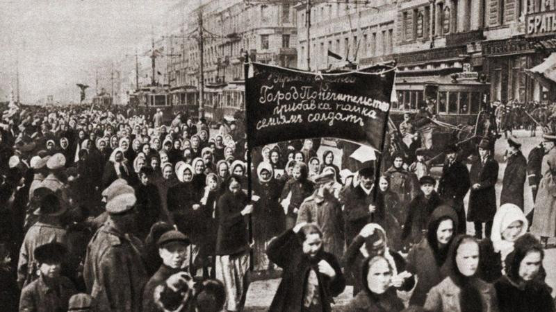 russianrevolution2.jpg