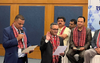 गरिमा विकास बैंकका नवनियुक्त सिइओ उपाध्यायले  लिए शपथ, पूर्व सिइओ ढकालको विदाई
