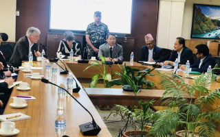 अन्तर्राष्ट्रिय वित्तीय संस्थाका प्रतिनिधि   र अर्थमन्त्री  पुनबीच भेट, नेपालमा लगानी वृद्धि गर्न  इच्छुक