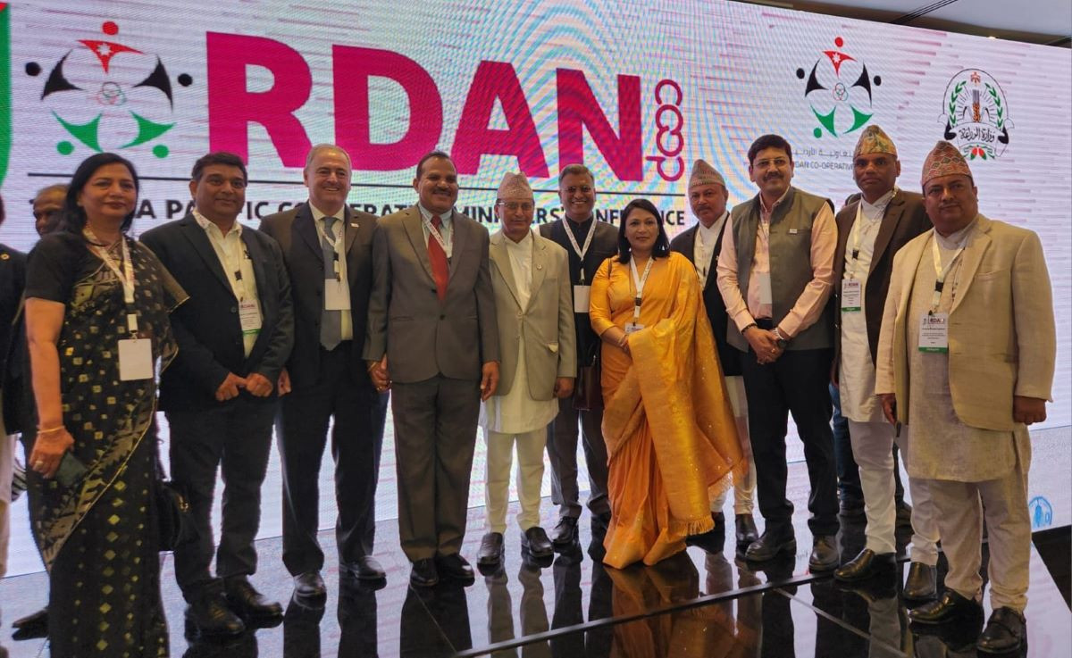 सदस्यको जीवनस्तर सुधारमा उल्लेख्य भूमिका  खेल्दै आएको सहकारी क्षेत्रमा आर्थिक मन्दीले चुनौती थपिदियाेः मन्त्री अधिकारी
