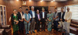 सहकारीलाई समस्याबाट बाहिर निकाल्न सरकारले सघाउँछः अर्थमन्त्री पौडेल