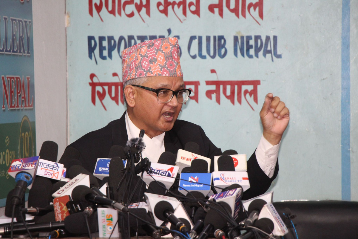 रवि, छवि र जिबीले ‘फाइनन्सियल स्क्याम’ गरेका छन्, गहिरो अनुसन्धान हुनुपर्छः वरिष्ठ अधिवक्ता भण्डारी
