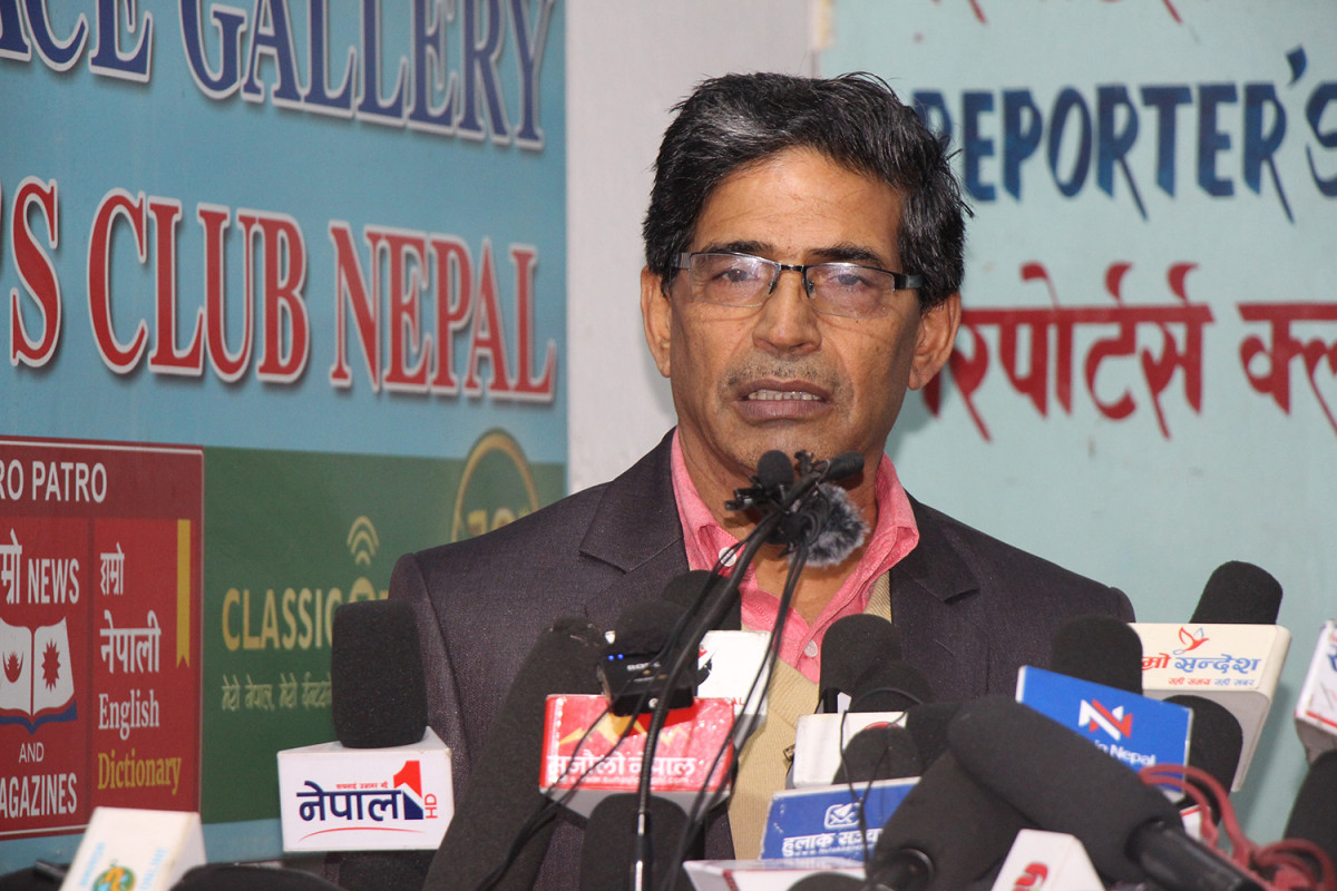 नेपालको अर्थतन्त्र अन्तरद्वन्द्वमा चलेको अर्थविद् डा.अधिकारीको टिप्पणी