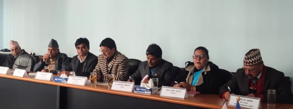 महासंघको विज्ञ समूहको पहिलो बैठक, सहकारीको समस्या समाधानमा विज्ञको  सुझाव महत्वपूर्ण हुनेः अध्यक्ष मल्ल