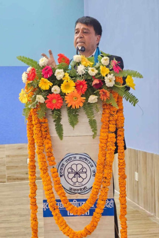 सम्भावनाहरुलाई अवसरमा बदल्न आवश्यक छः अध्यक्ष ढकाल