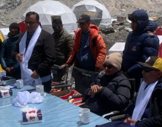 जलवायु परिवर्तन, पर्यटन र हिमाल आरोहीको सुरक्षाबारे छलफल
