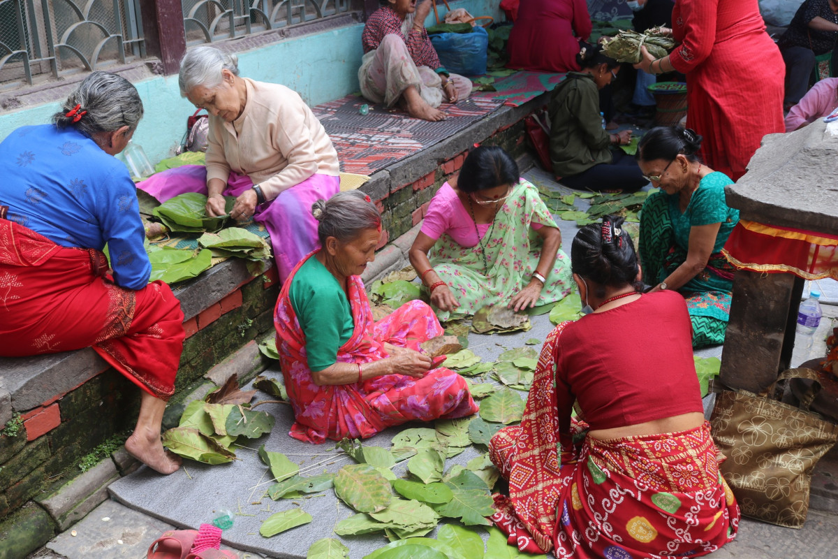 वृद्धवृद्धाहरूलाई सीप विकास तालिमः स्वनिर्भर बनाउने उद्देश्य