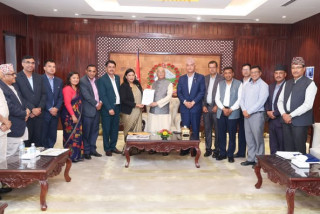 सहकारी क्षेत्र  सञ्चालनमा अप्ठेरो पारेका  प्रावधानहरु  संसोधन गर्ने प्रधानमन्त्री ओलीको आश्वसन