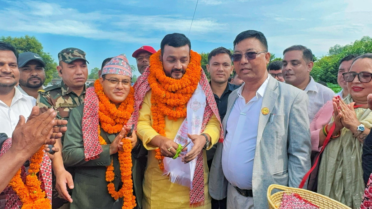 मधेश प्रदेशका आठ जिल्लाको खानेपानी समाधानका लागि साझा जिम्मेवारी आवश्यक छः मन्त्री यादव