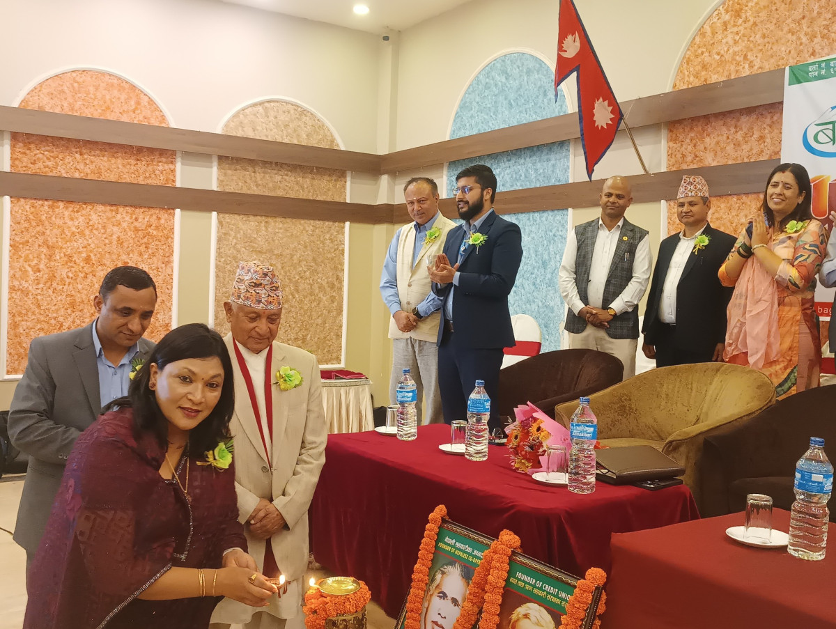 सरकारसँग जोरी खोज्ने भन्दा पनि कनभिन्स गरेर अगाडि बढ्नुपर्छः अध्यक्ष मल्ल
