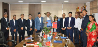राष्ट्रिय वाणिज्य बैंक र नेपाल टेलिकमबीच सहकार्यको सम्झाैता