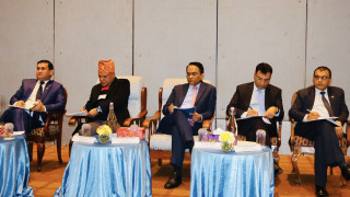 बैंकहरूलाई गभर्नर पौडेलको आग्रहः कृषि र साना व्यवसायलाई प्राथमिकता दिनुस्