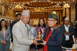 स्वःनियमनका नाममा सदस्यको बचत दुरुपयोग गर्न पाइदैनः मन्त्री इङ्नाम