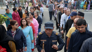 देशैभर  शान्तिपूर्ण मतदान  जारी, मतदाताको सहभागिता भने न्यून