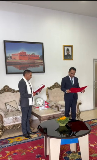 हिमालयन  बैंकको अध्यक्षमा डा. अर्याल