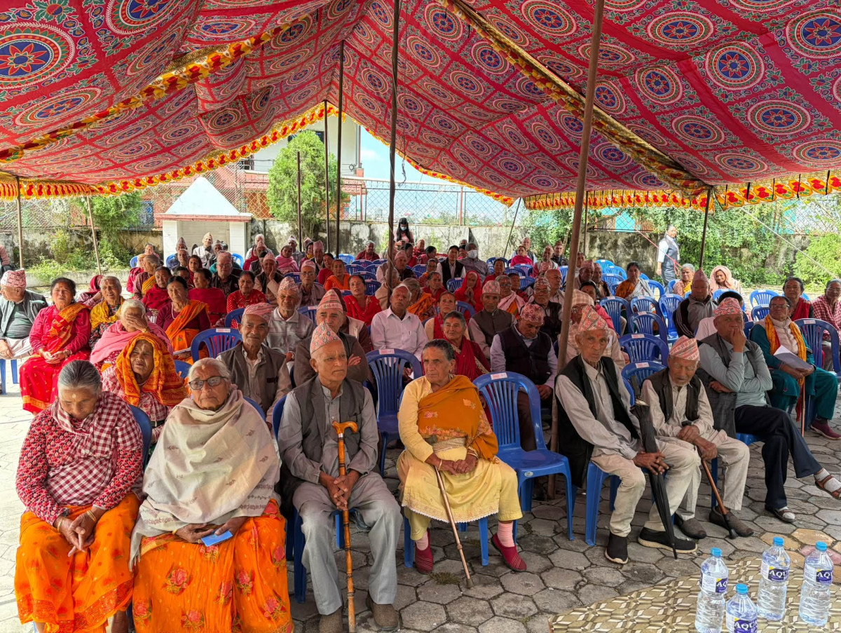 चमेली कल्याणकारी साकोसद्वारा जेष्ठ सदस्यको स्वास्थ्य परीक्षण तथा  सम्मान कार्यक्रम आयोजना